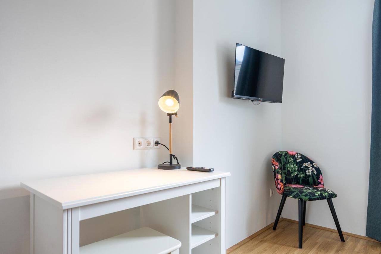 Sonnleitner Landhaus - Apartments Kotschach-Mauthen Екстериор снимка