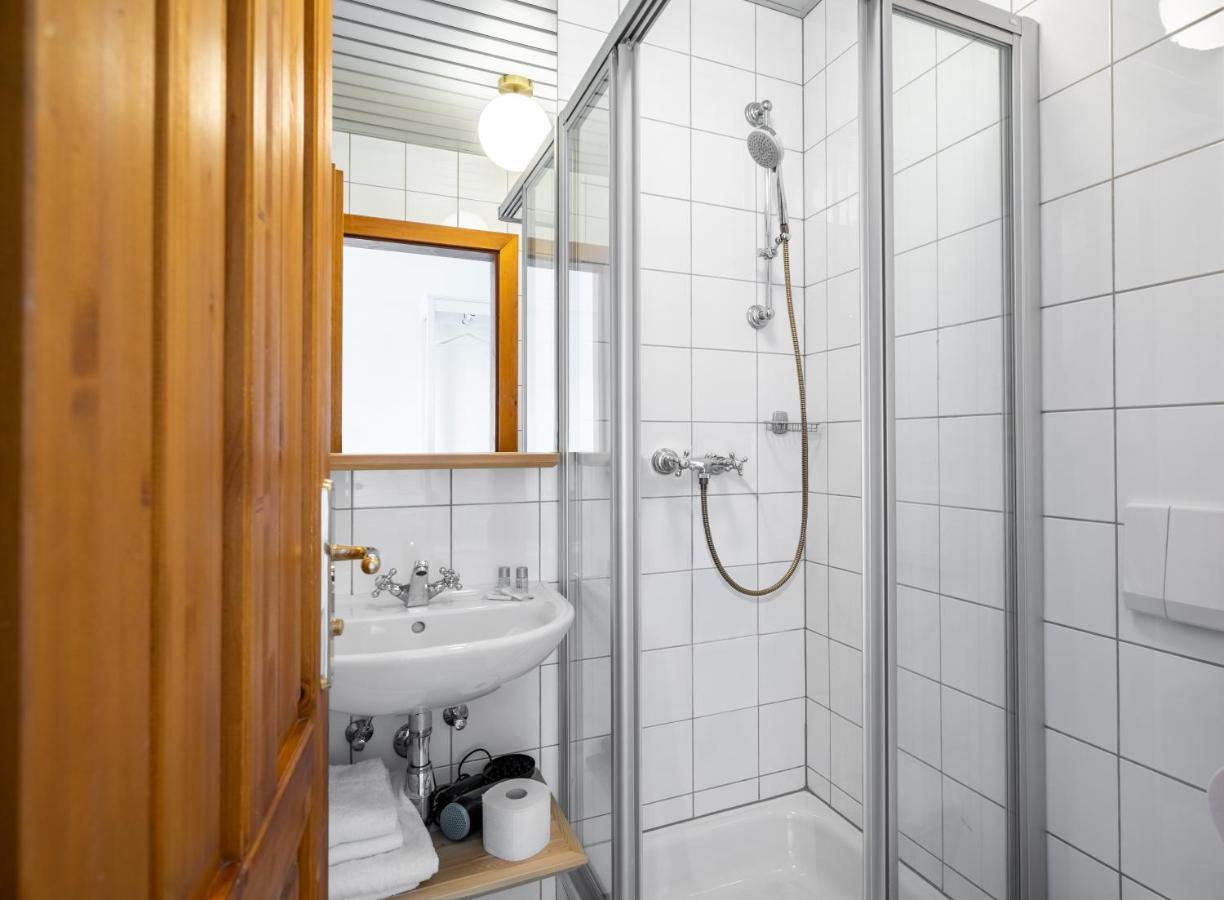 Sonnleitner Landhaus - Apartments Kotschach-Mauthen Екстериор снимка